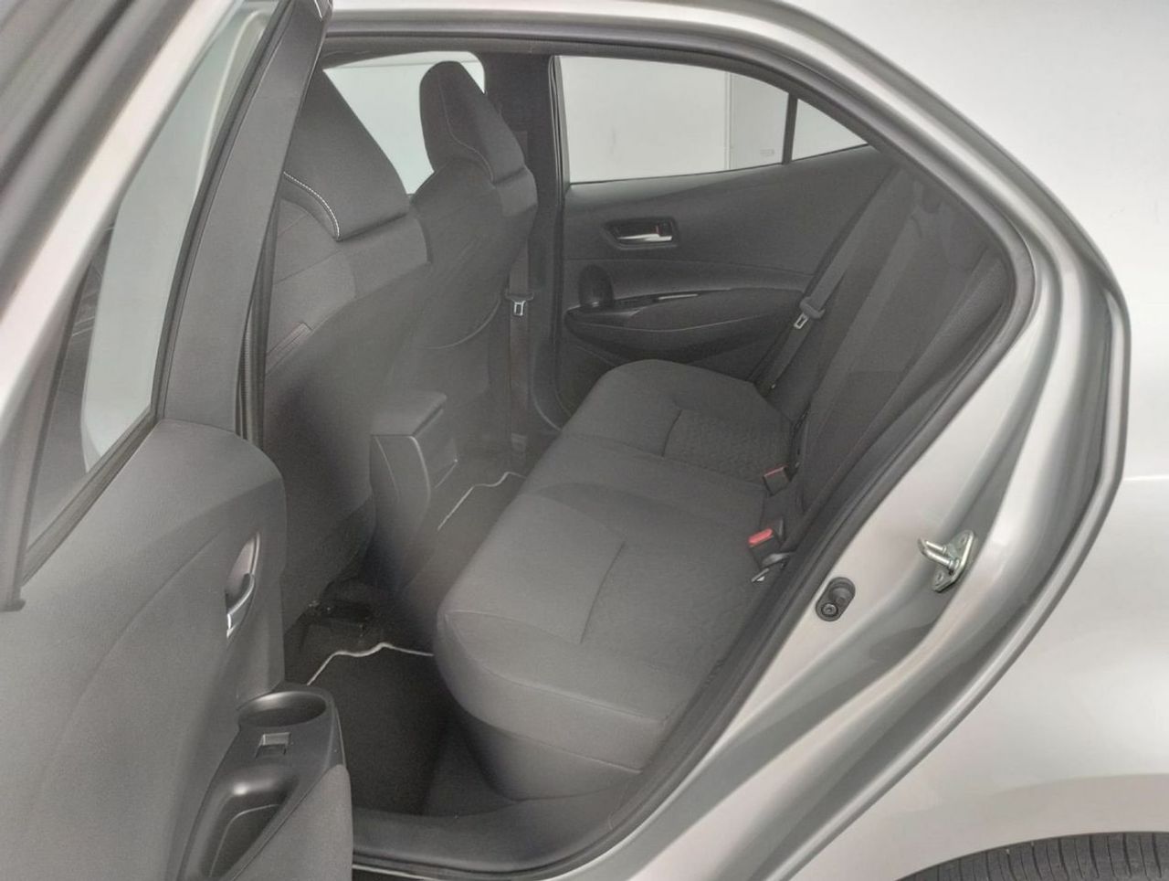 Toyota Corolla 1.8 125H BUSINESS ECVT - Foto 11