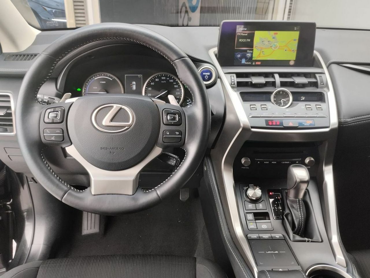Lexus NX 2.5 300h Business 2WD - Foto 8