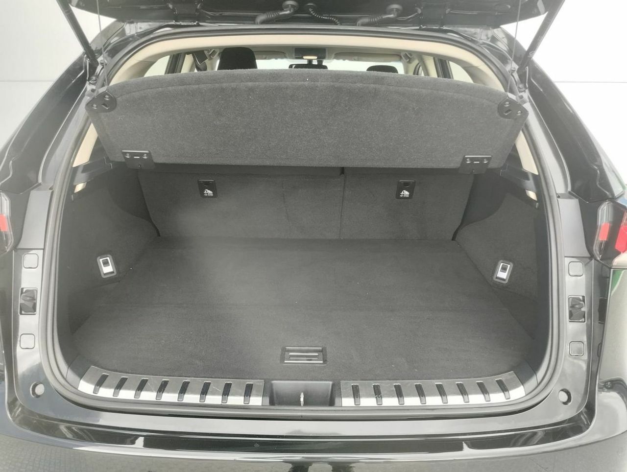 Lexus NX 2.5 300h Business 2WD - Foto 16