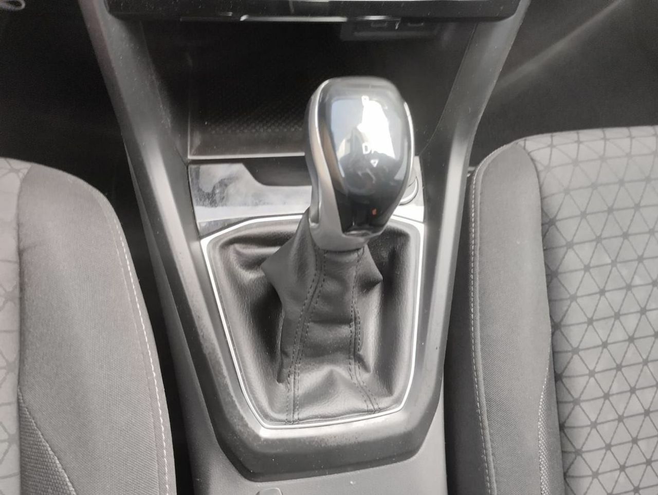 Volkswagen T-Cross Advance 1.5 TSI 110kW 150CV DSG - Foto 10