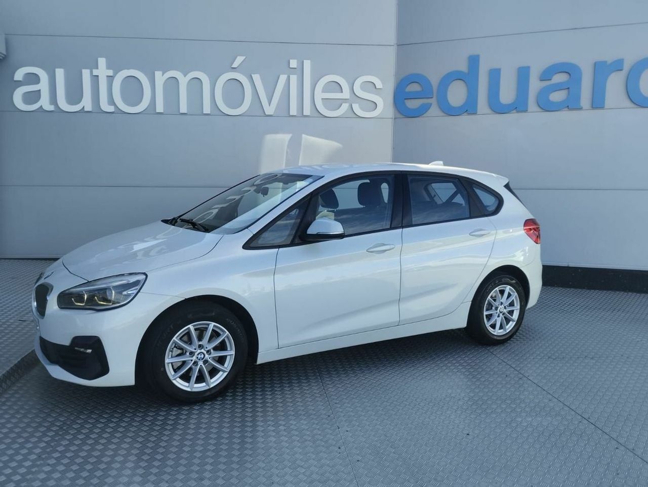 BMW Serie 2 Active Tourer 216d - Foto 4