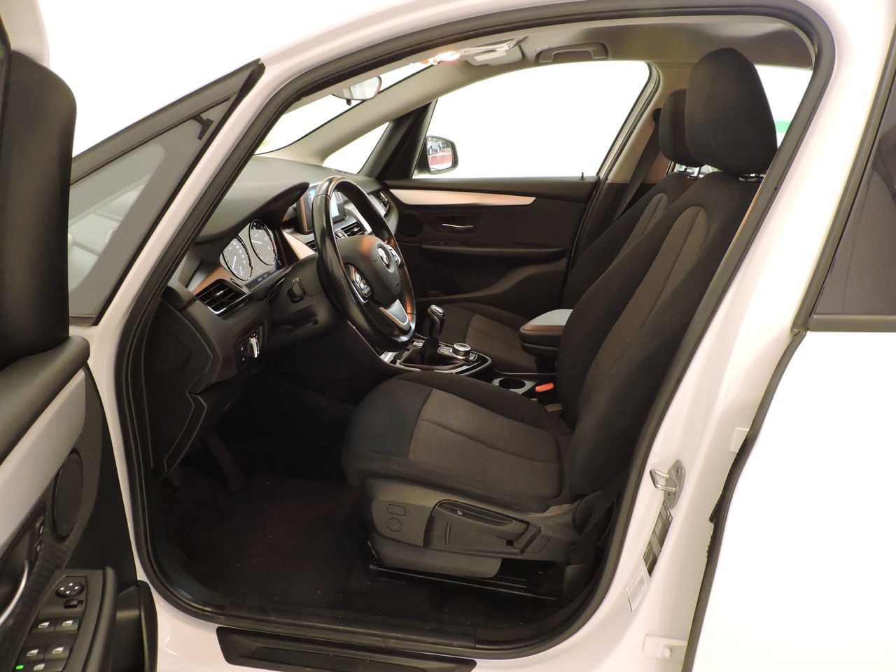 BMW Serie 2 Active Tourer 216d - Foto 9