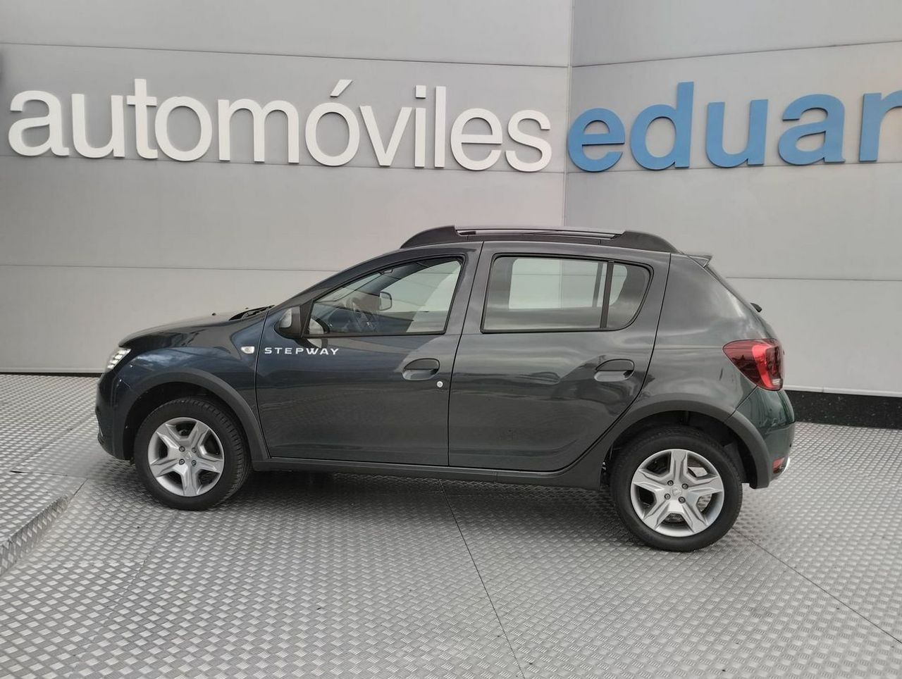 Dacia Sandero Essential TCE 66kW 90CV  GLP - Foto 7