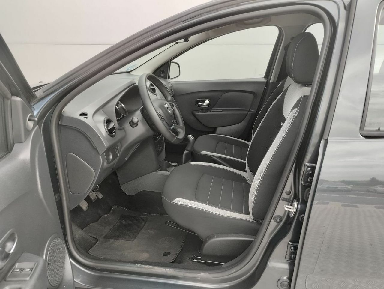 Dacia Sandero Essential TCE 66kW 90CV  GLP - Foto 9