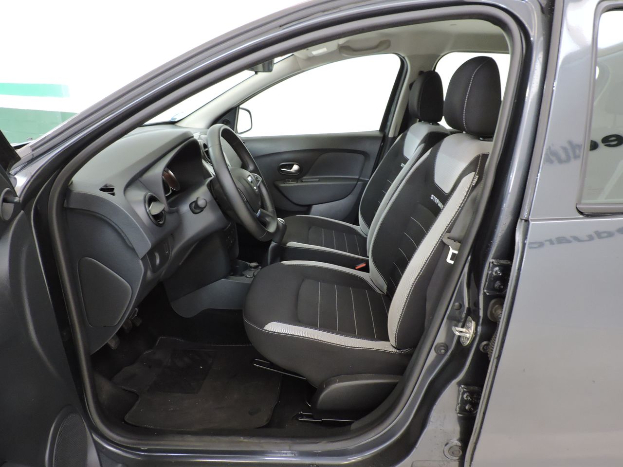 Dacia Sandero Essential TCE 66kW 90CV  GLP - Foto 9