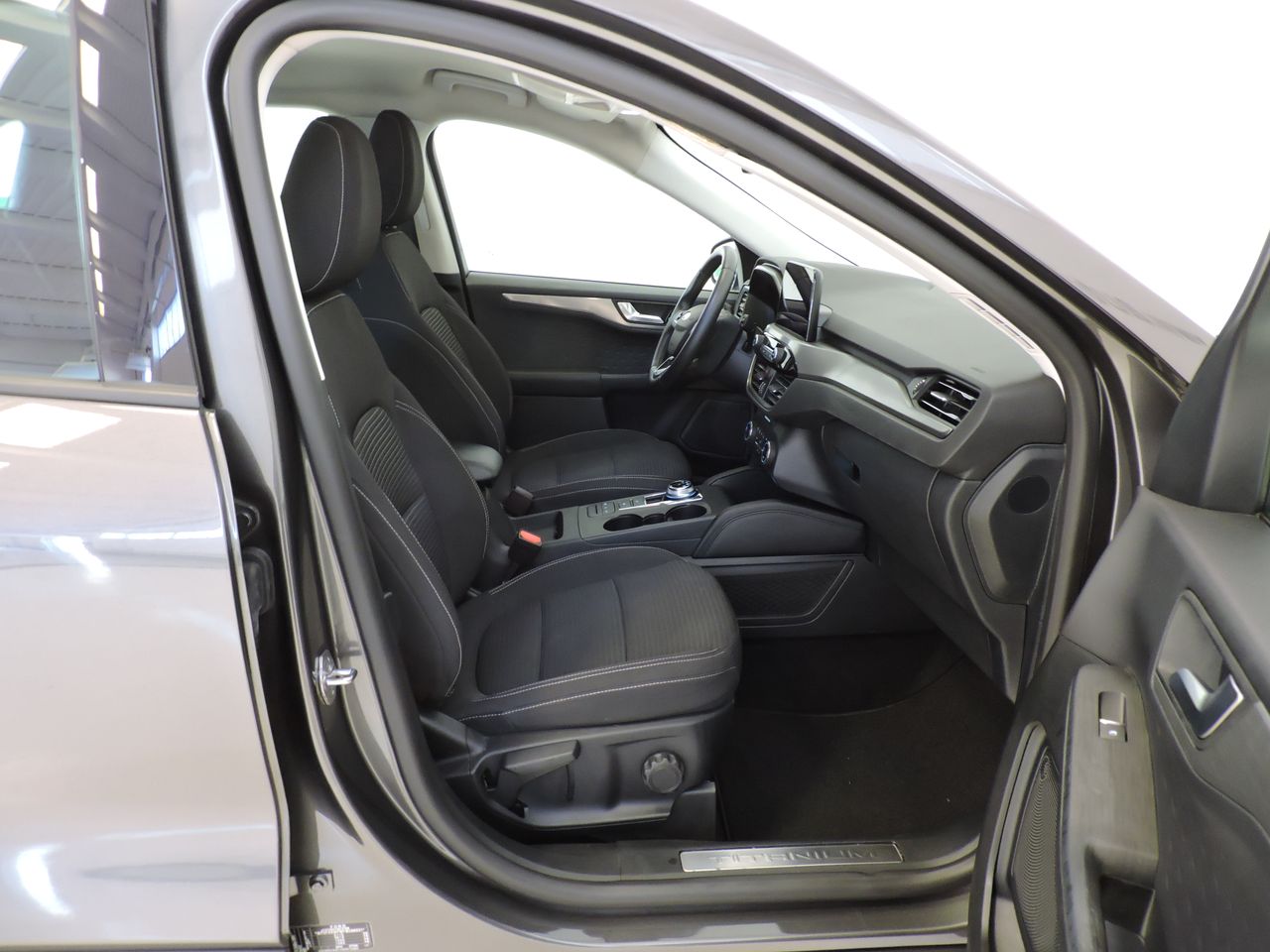 Ford Kuga Titanium 1.5 EcoBlue 88kW 120CV Auto - Foto 10