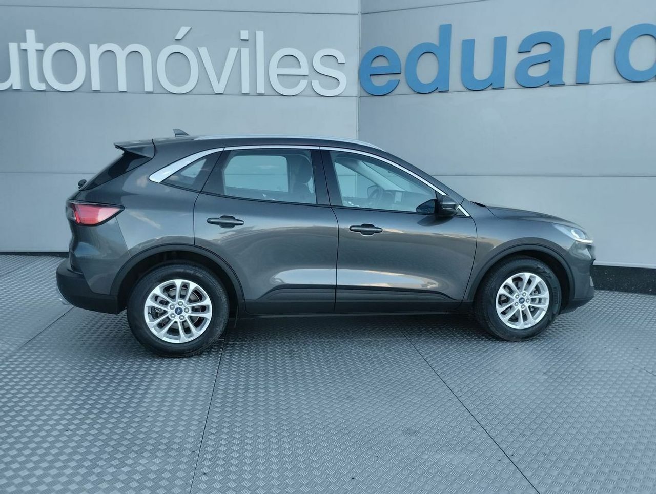 Ford Kuga Titanium 1.5 EcoBlue 88kW 120CV Auto  - Foto 5