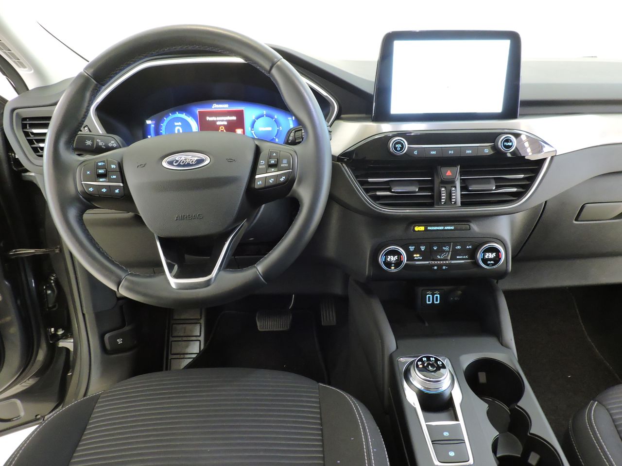 Ford Kuga Titanium 1.5 EcoBlue 88kW 120CV Auto - Foto 8