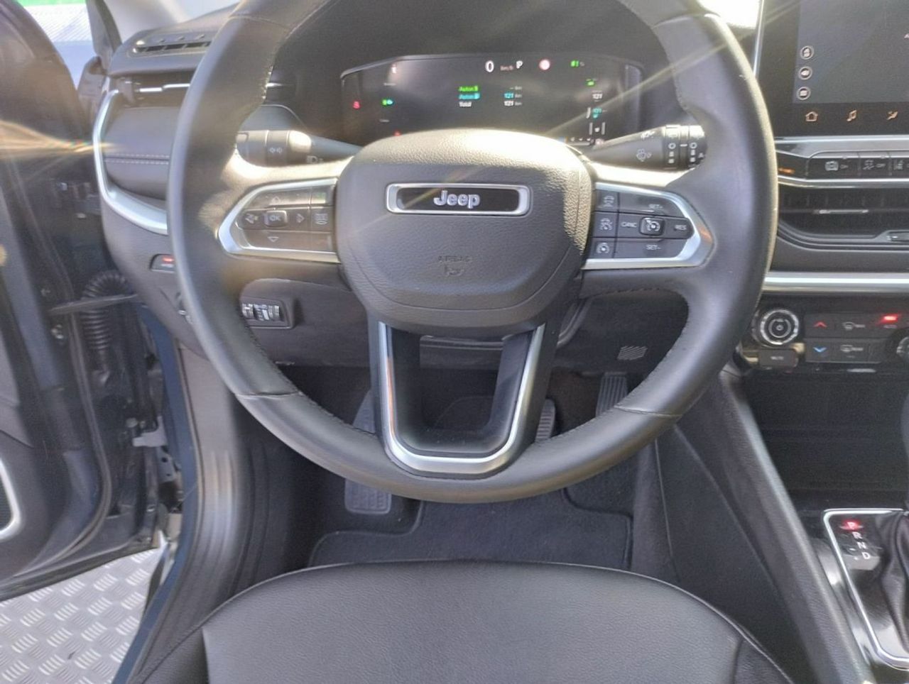 Jeep Compass 1.3 T4 PHEV 190CV BUSINESS PLUS 4XE AUTO - Foto 9