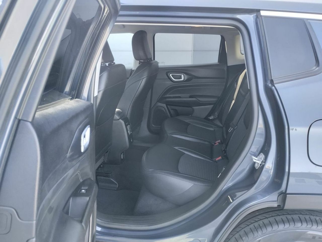 Jeep Compass 1.3 T4 PHEV 190CV BUSINESS PLUS 4XE AUTO - Foto 15