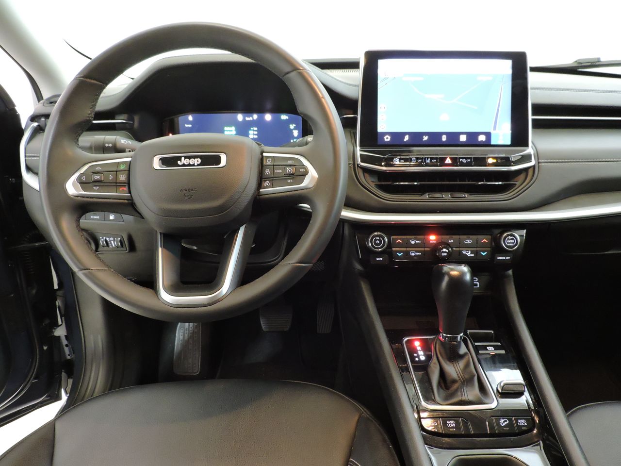 Jeep Compass 1.3 T4 PHEV 190CV BUSINESS PLUS 4XE AUTO - Foto 8