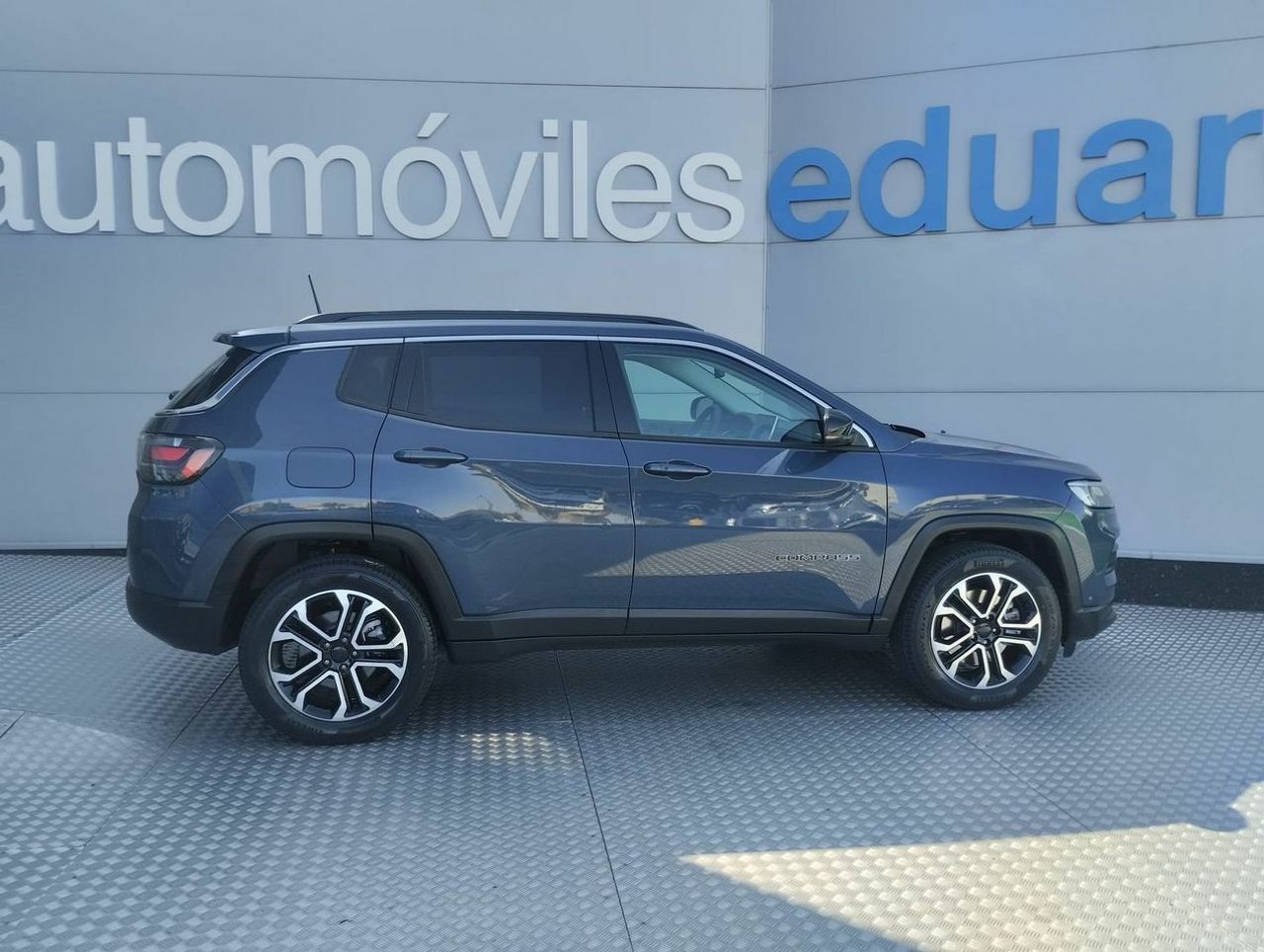 Jeep Compass 1.3 T4 PHEV 190CV BUSINESS PLUS 4XE AUTO - Foto 5