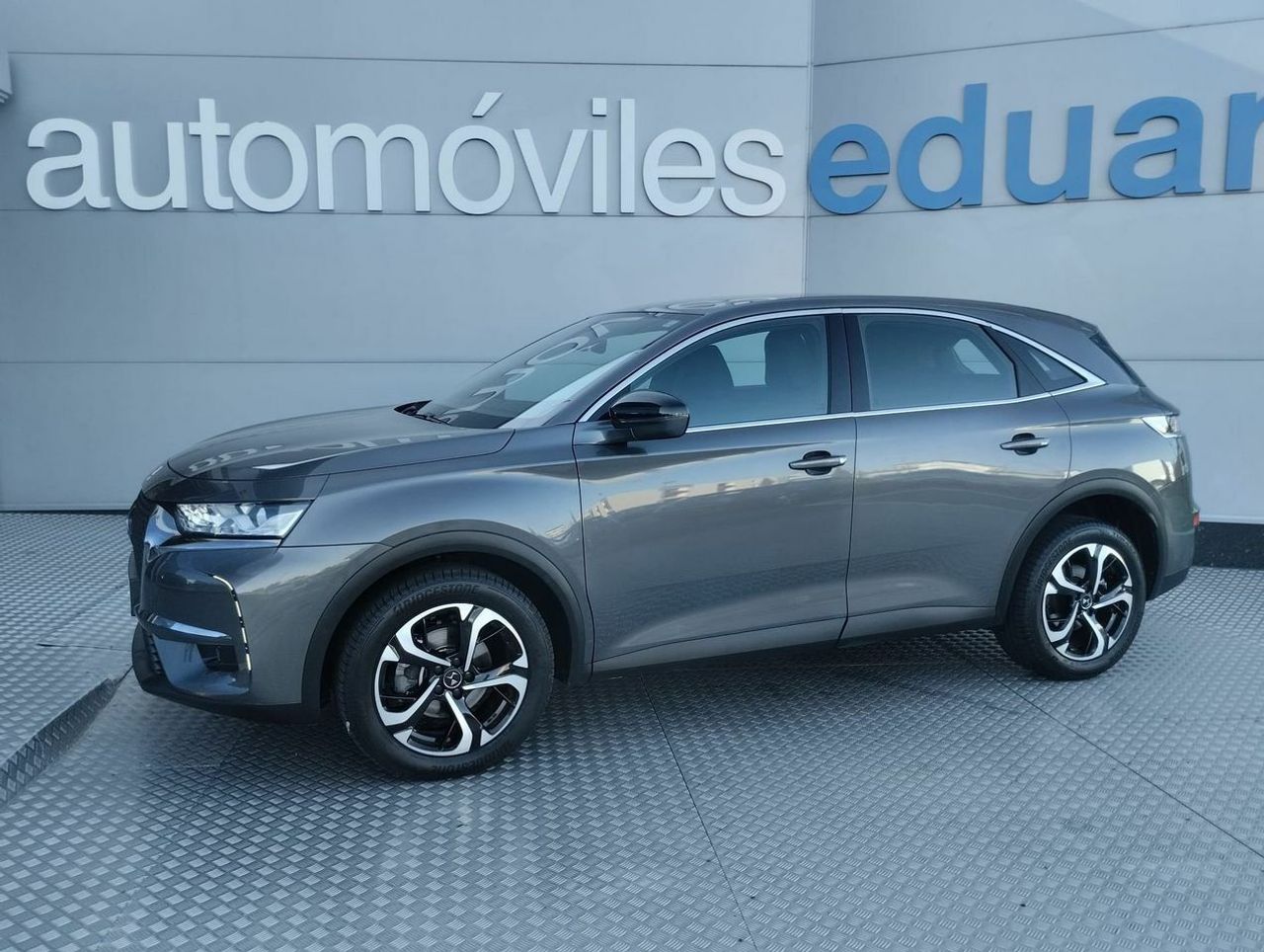 DS DS 7 Crossback BlueHDi DE 96kW 130CV Auto. SO CHIC - Foto 4