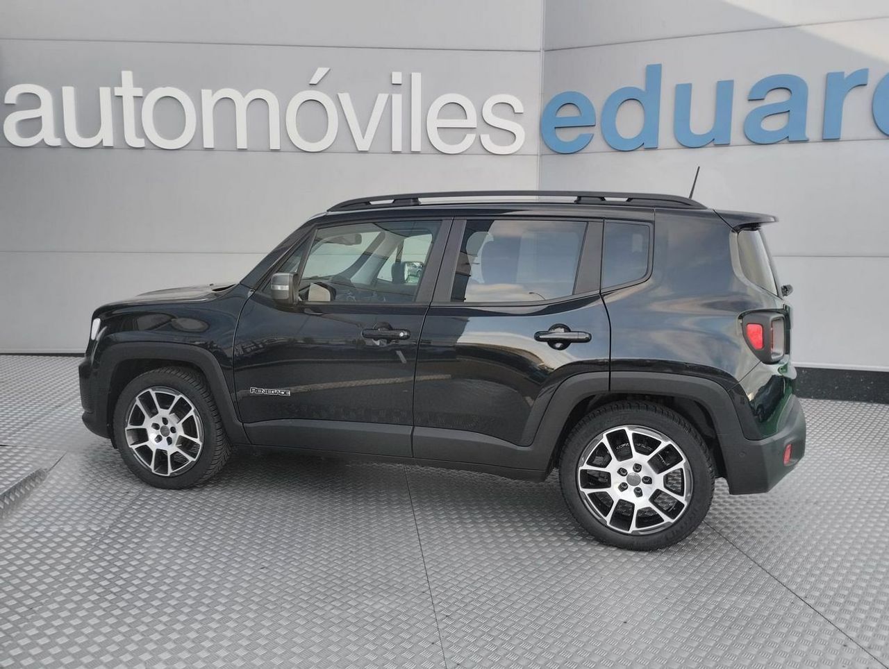 Jeep Renegade Limited 1.0G 88kW 120CV 4x2 - Foto 7