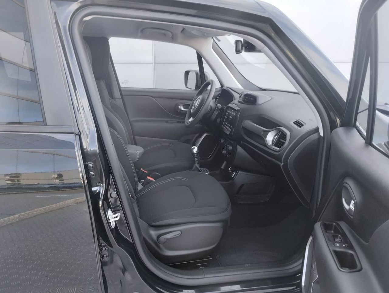 Jeep Renegade Limited 1.0G 88kW 120CV 4x2 - Foto 10