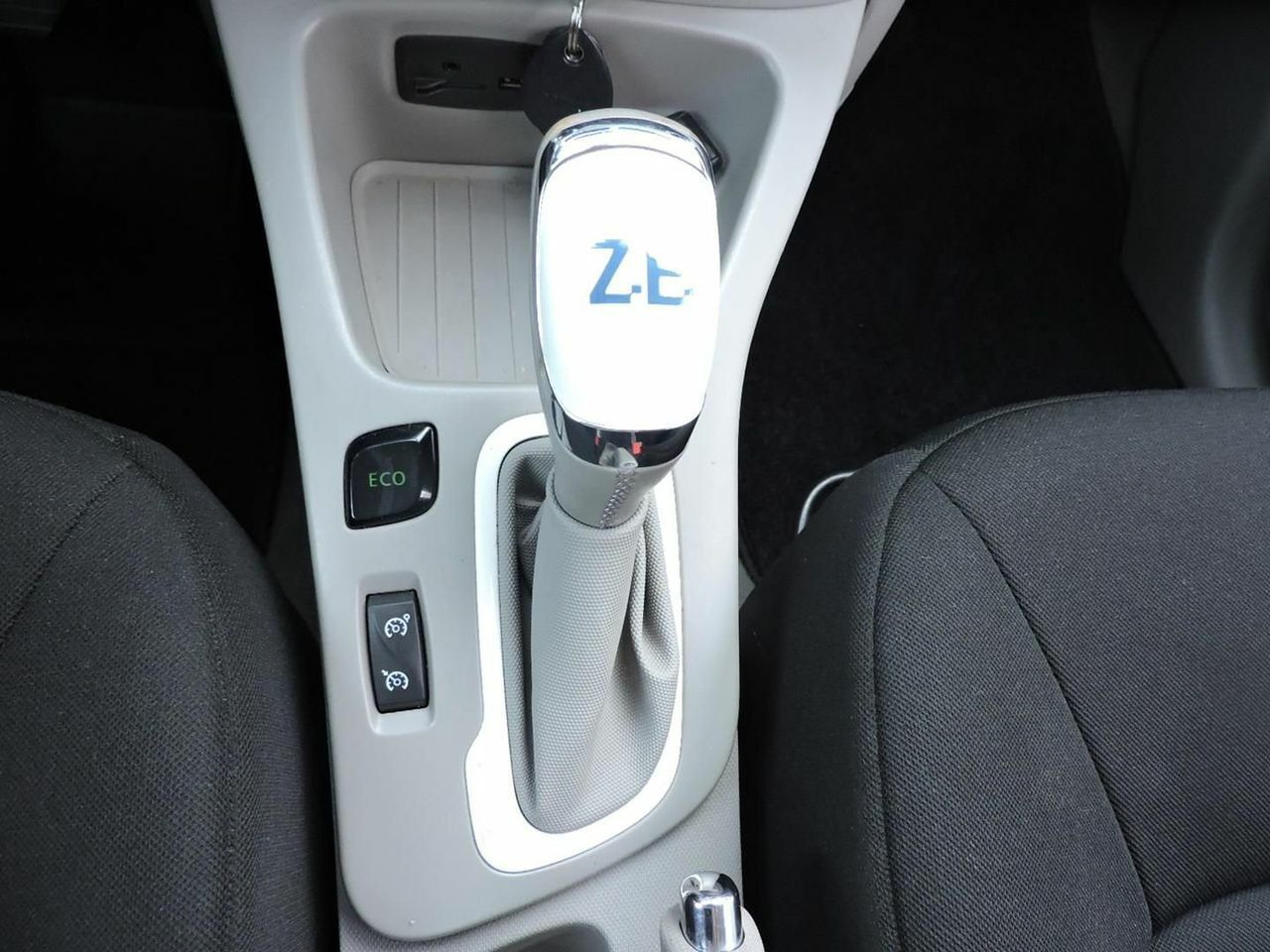 Renault Zoe Life R240 - Foto 13