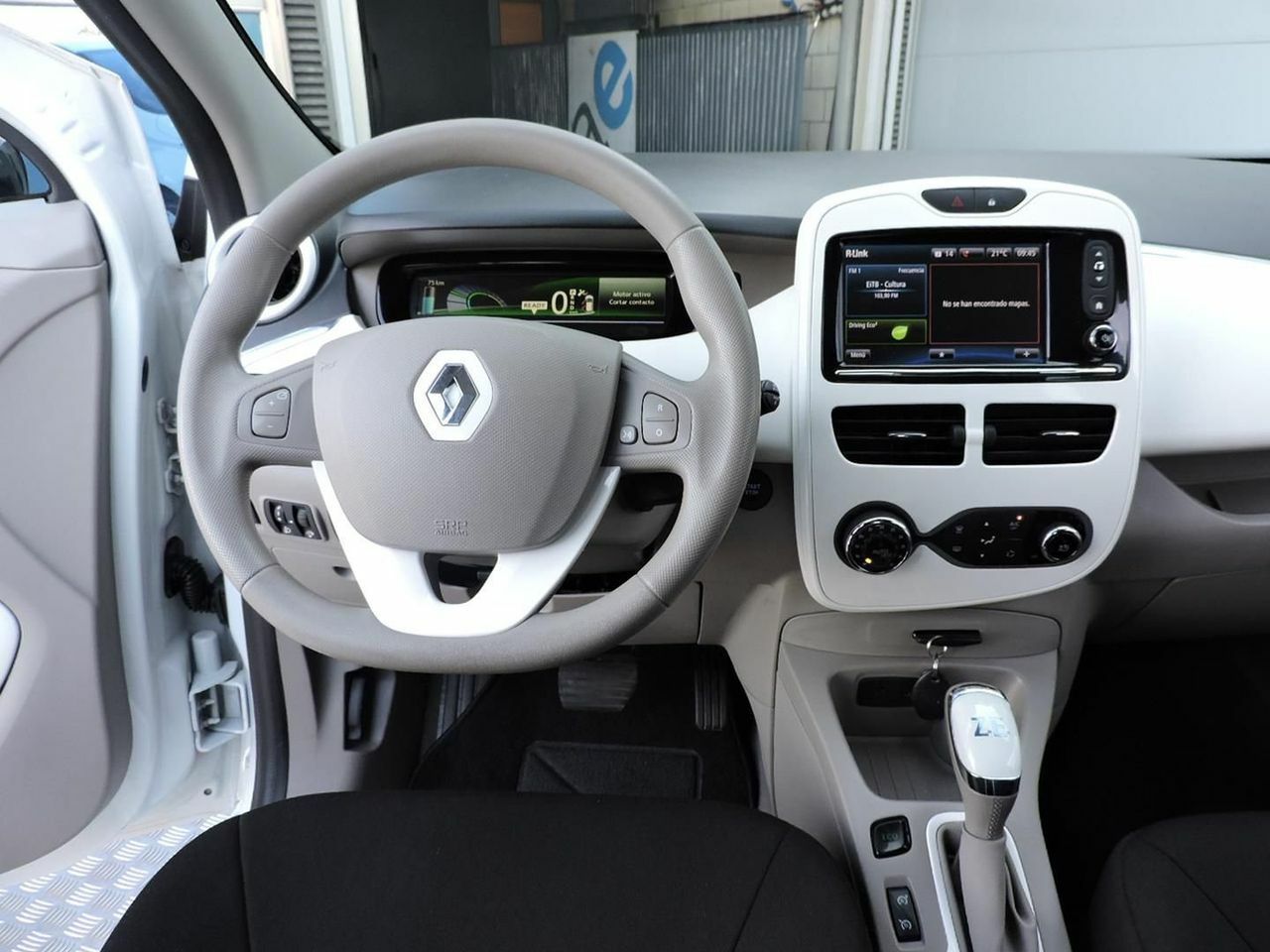 Renault Zoe Life R240 - Foto 7