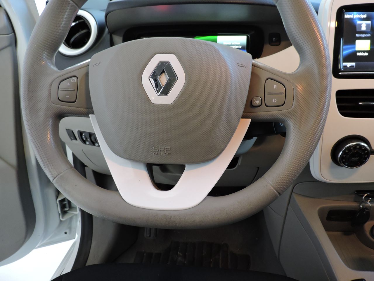 Renault Zoe Life R240 - Foto 12