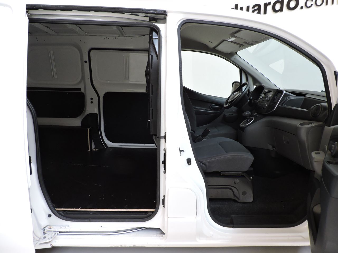 Nissan e-NV200 Electrica BASIC P Plus Mam Furgon 109 cv - Foto 12