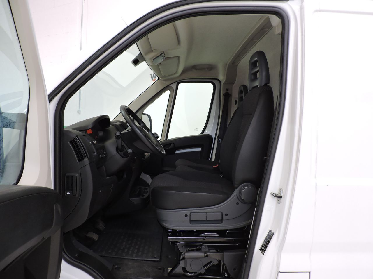 Opel Movano Furgon Base L2H2 3.5T 2.2 BlueHDi 88kW - Foto 10