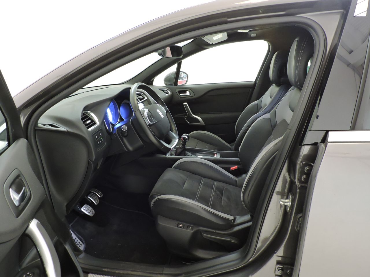 DS DS 4 1.2 PureTech 96kW 130CV SS Style - Foto 11