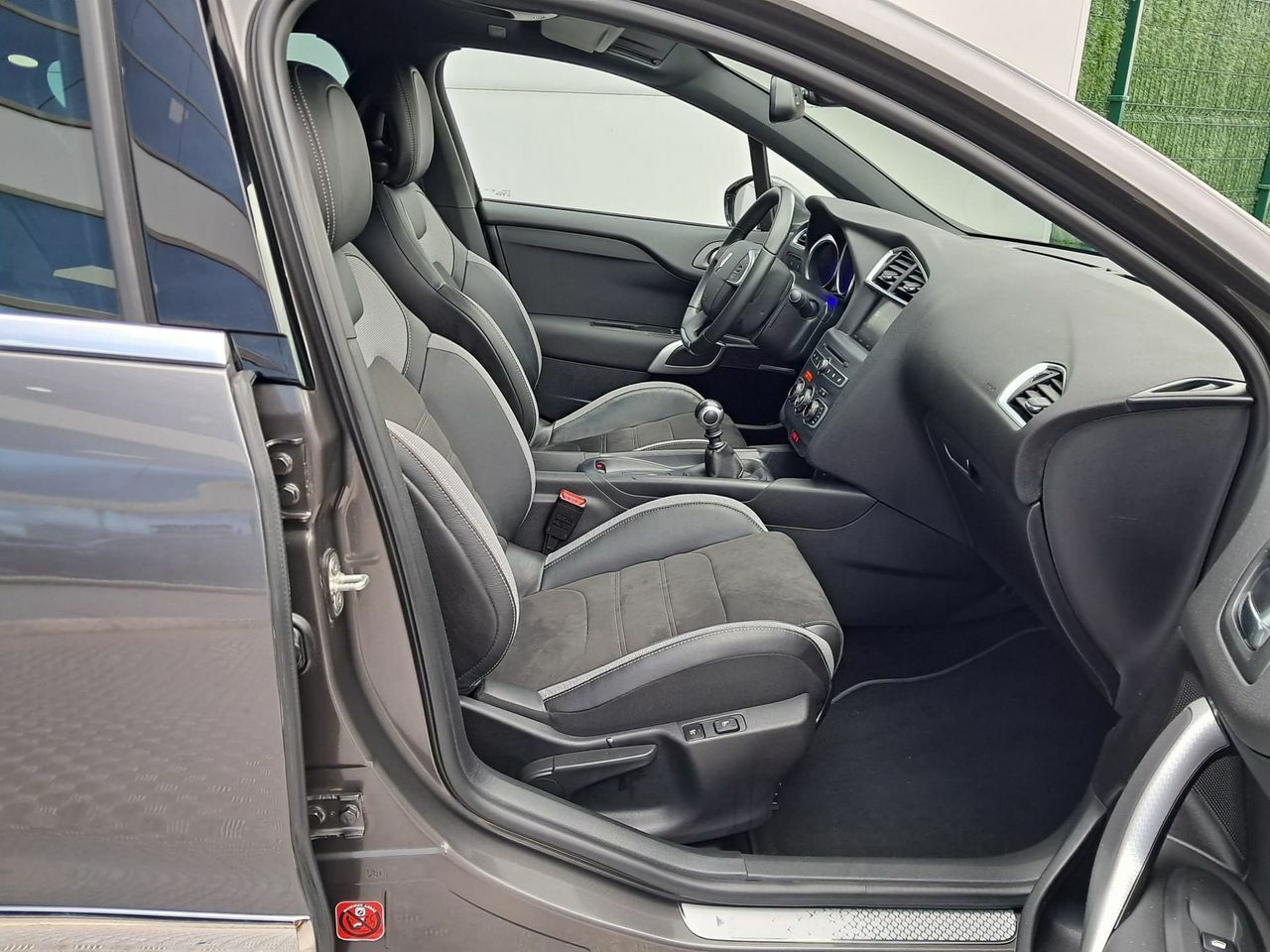 DS DS 4 1.2 PureTech 96kW 130CV SS Style - Foto 15