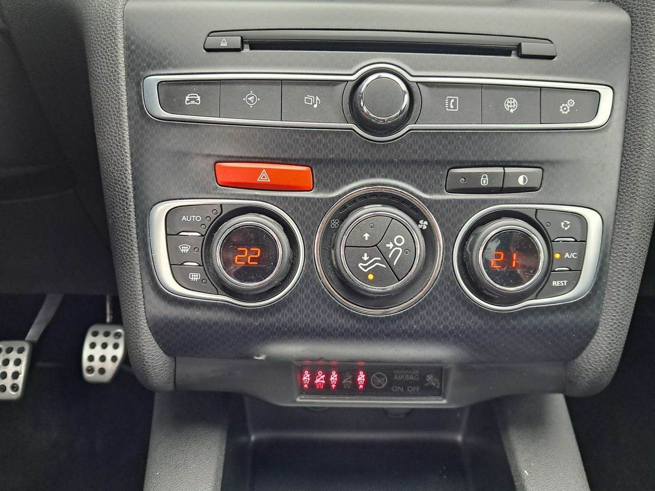 DS DS 4 1.2 PureTech 96kW 130CV SS Style - Foto 10