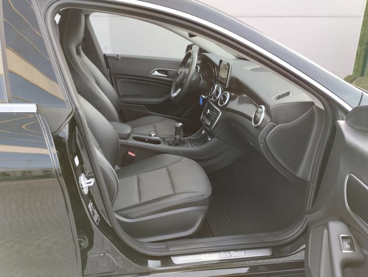 Mercedes Clase CLA 200 d Shooting Brake - Foto 10