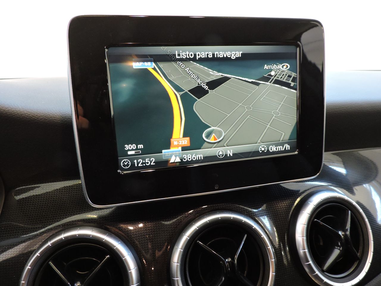 Mercedes Clase CLA 180 d Shooting Brake - Foto 14