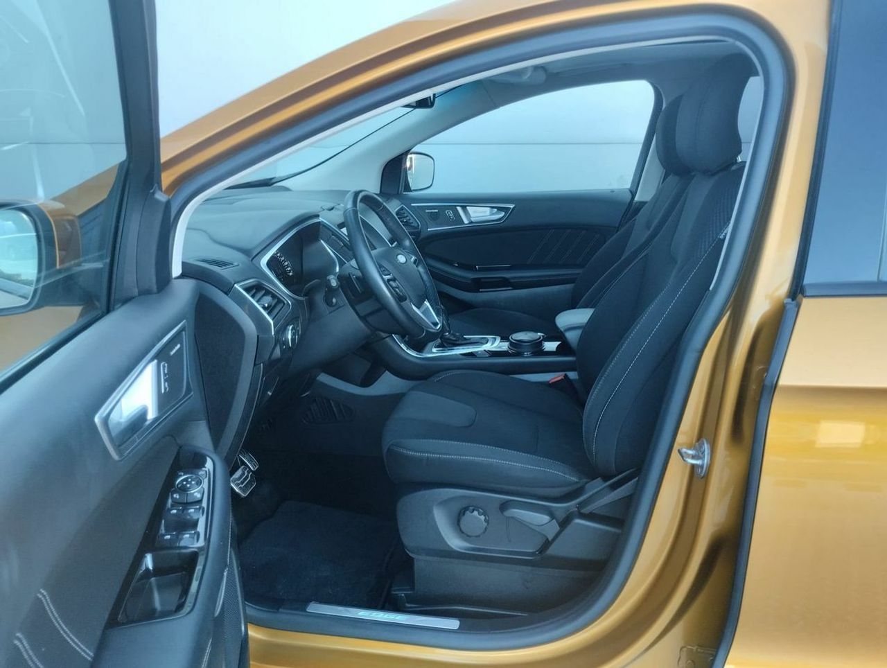 Ford Edge 2.0 TDCI 210PS Sport 4WD Auto  - Foto 9