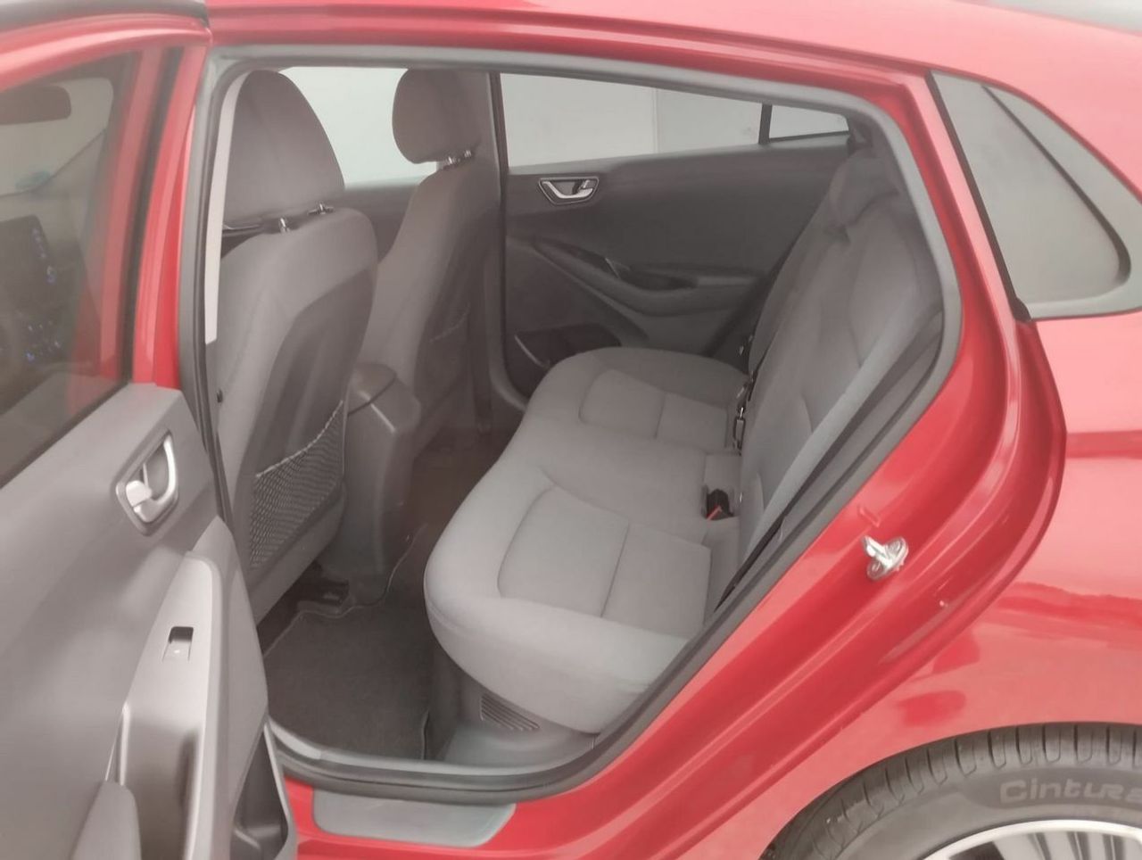 Hyundai IONIQ 1.6 GDI PHEV Klass DCT - Foto 11