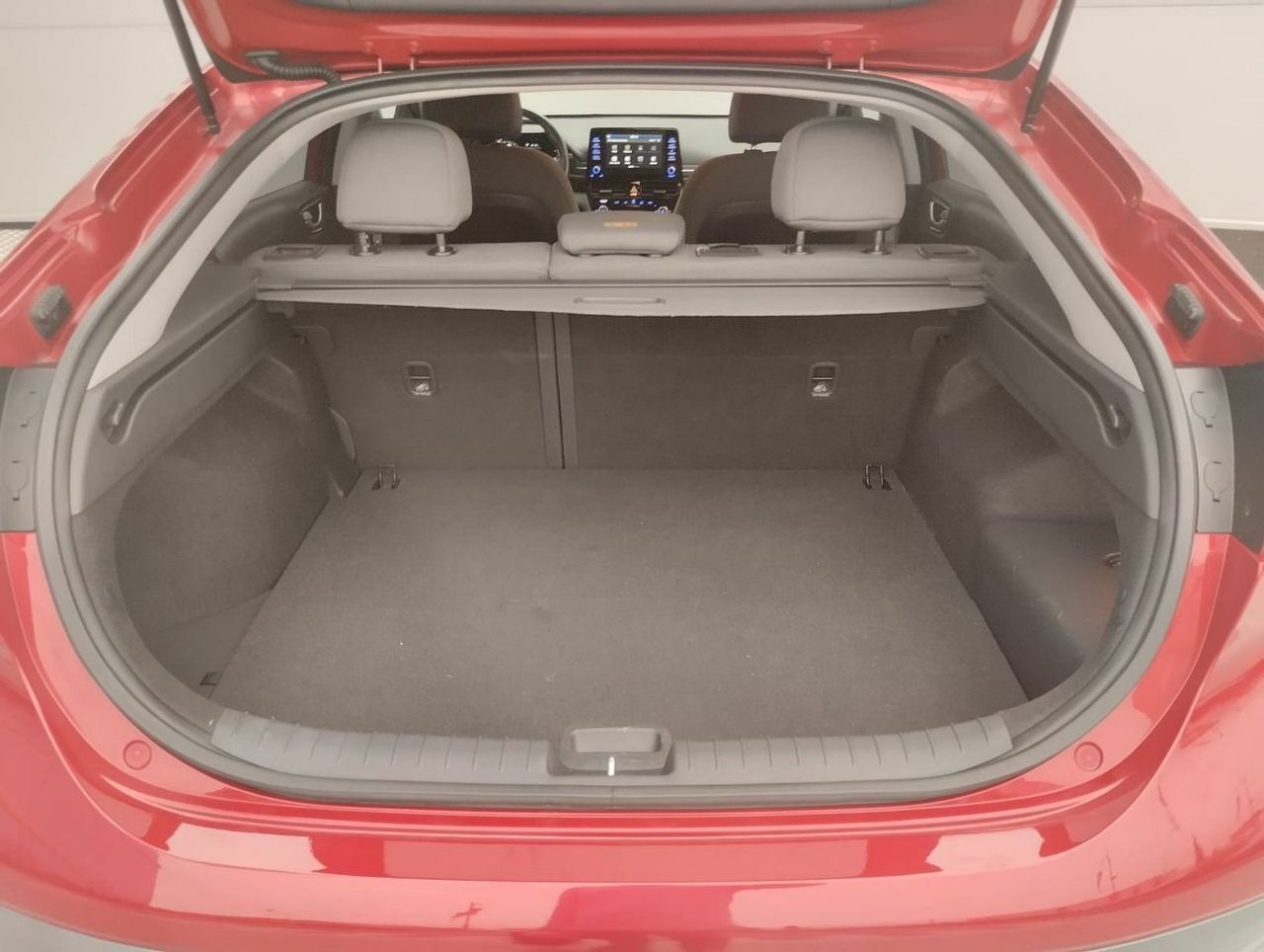 Hyundai IONIQ 1.6 GDI PHEV Klass DCT - Foto 17