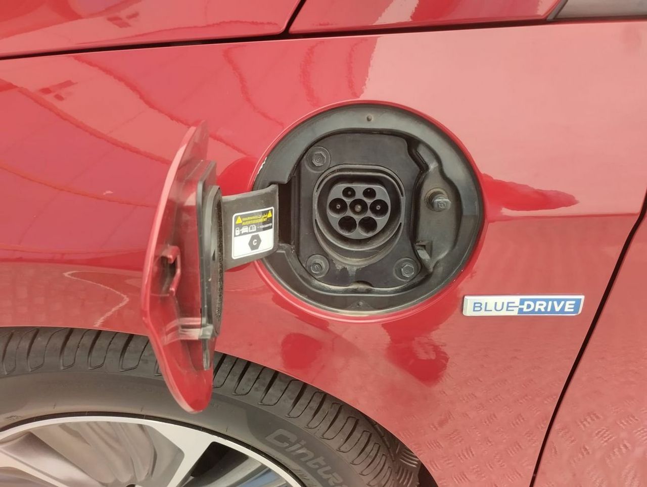 Hyundai IONIQ 1.6 GDI PHEV Klass DCT - Foto 16