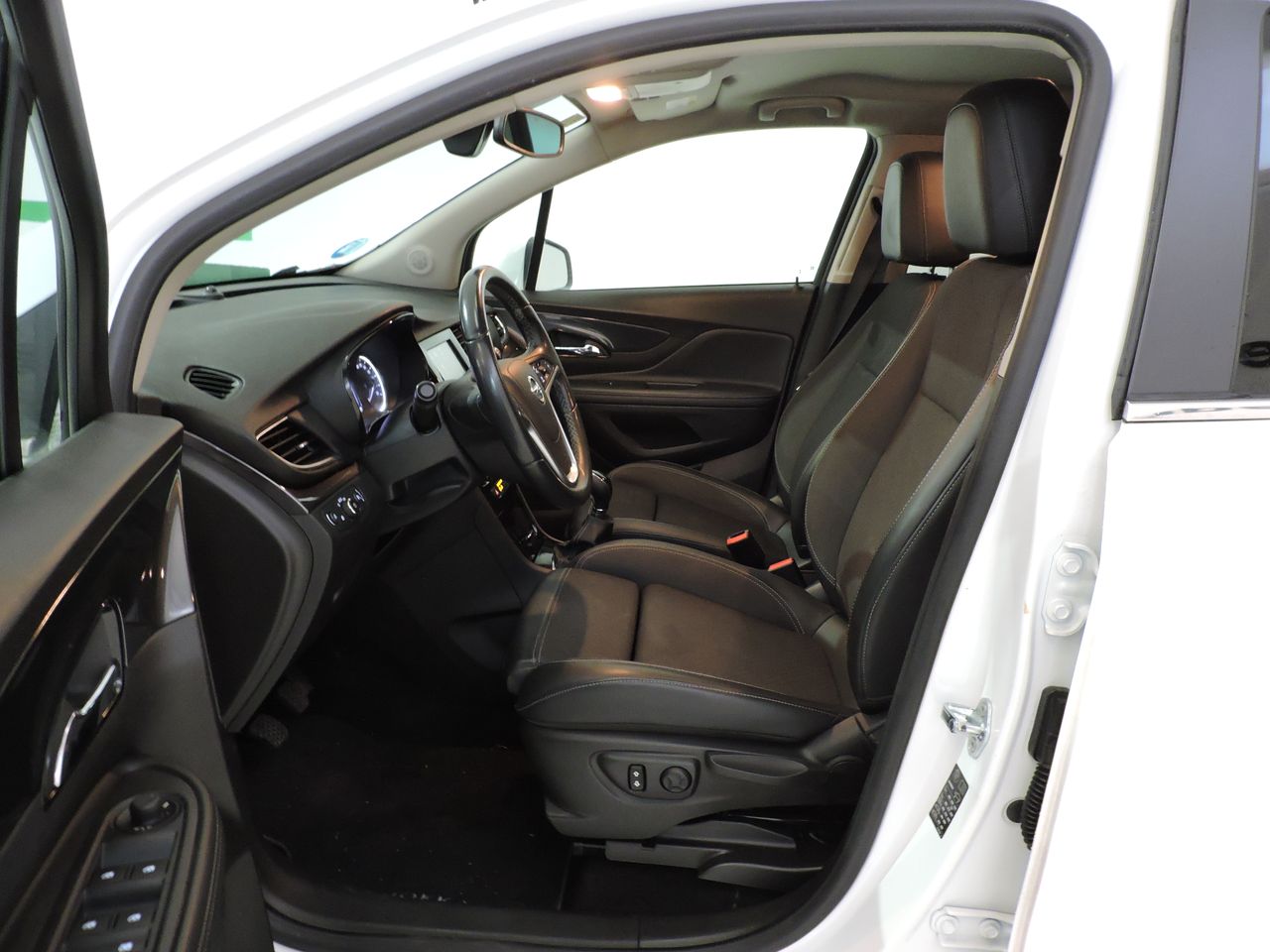 Opel Mokka X 1.4 T 103kW GLP 4X2 Selective - Foto 9