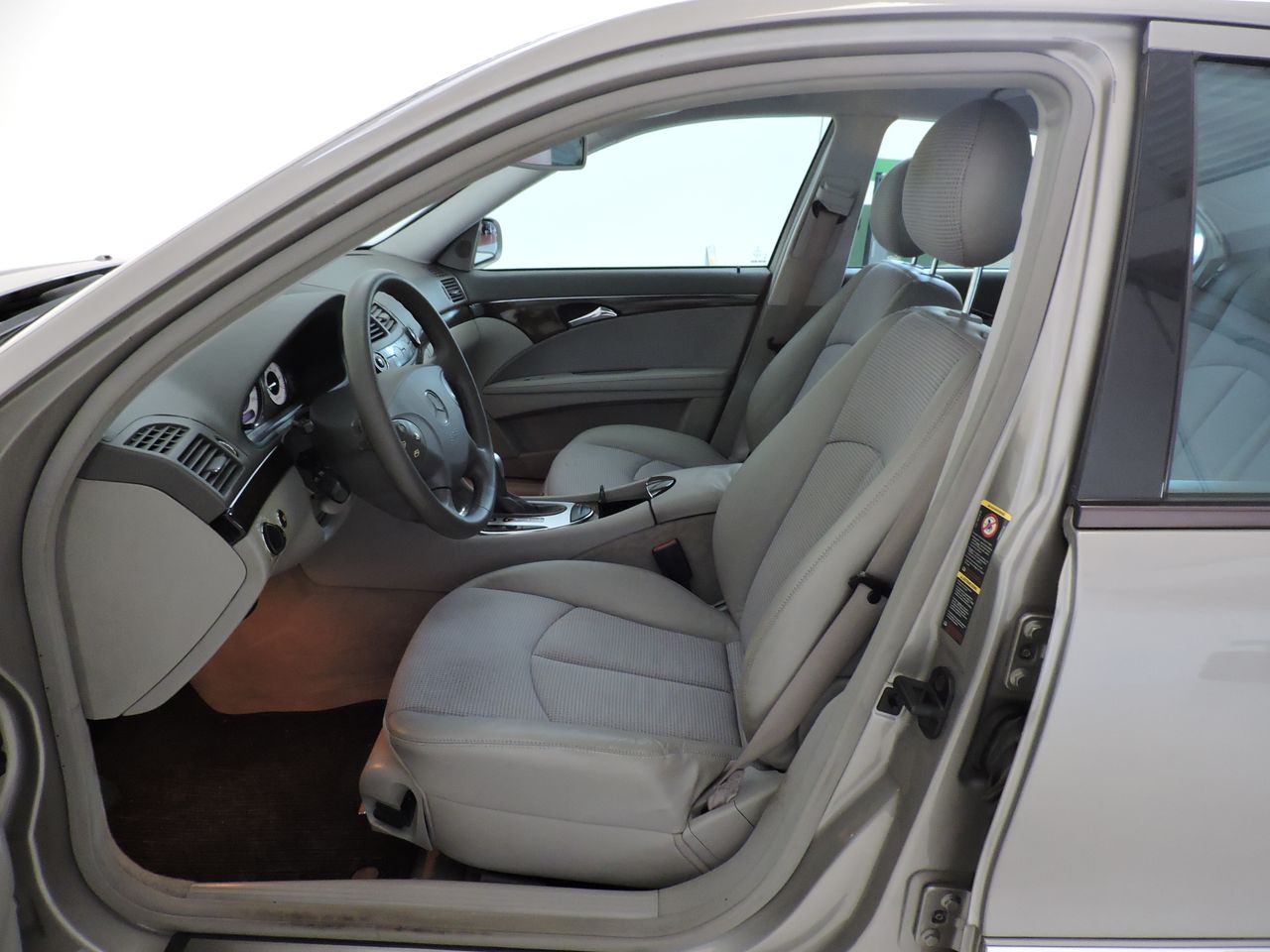 Mercedes Clase E E 200 K CLASSIC - Foto 9