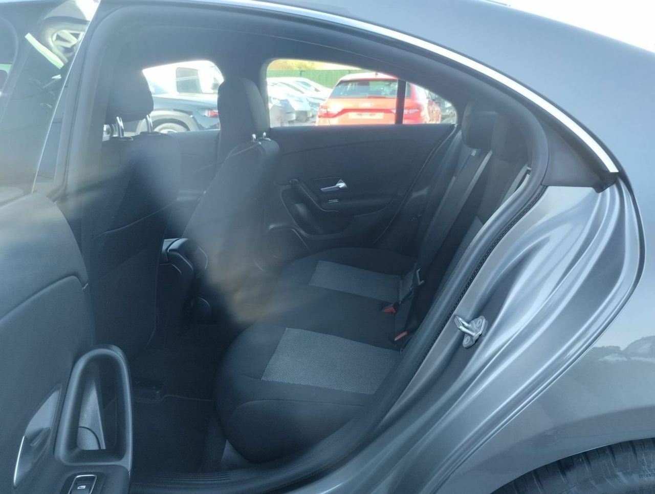 Mercedes CLA CLA 180 Business Solution 4p - Foto 11