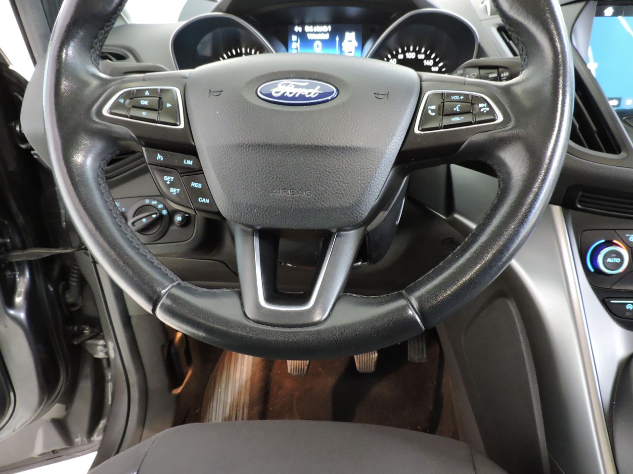 Ford Kuga 1.5 EcoBoost 110kW ASS 4x2 Business - Foto 12