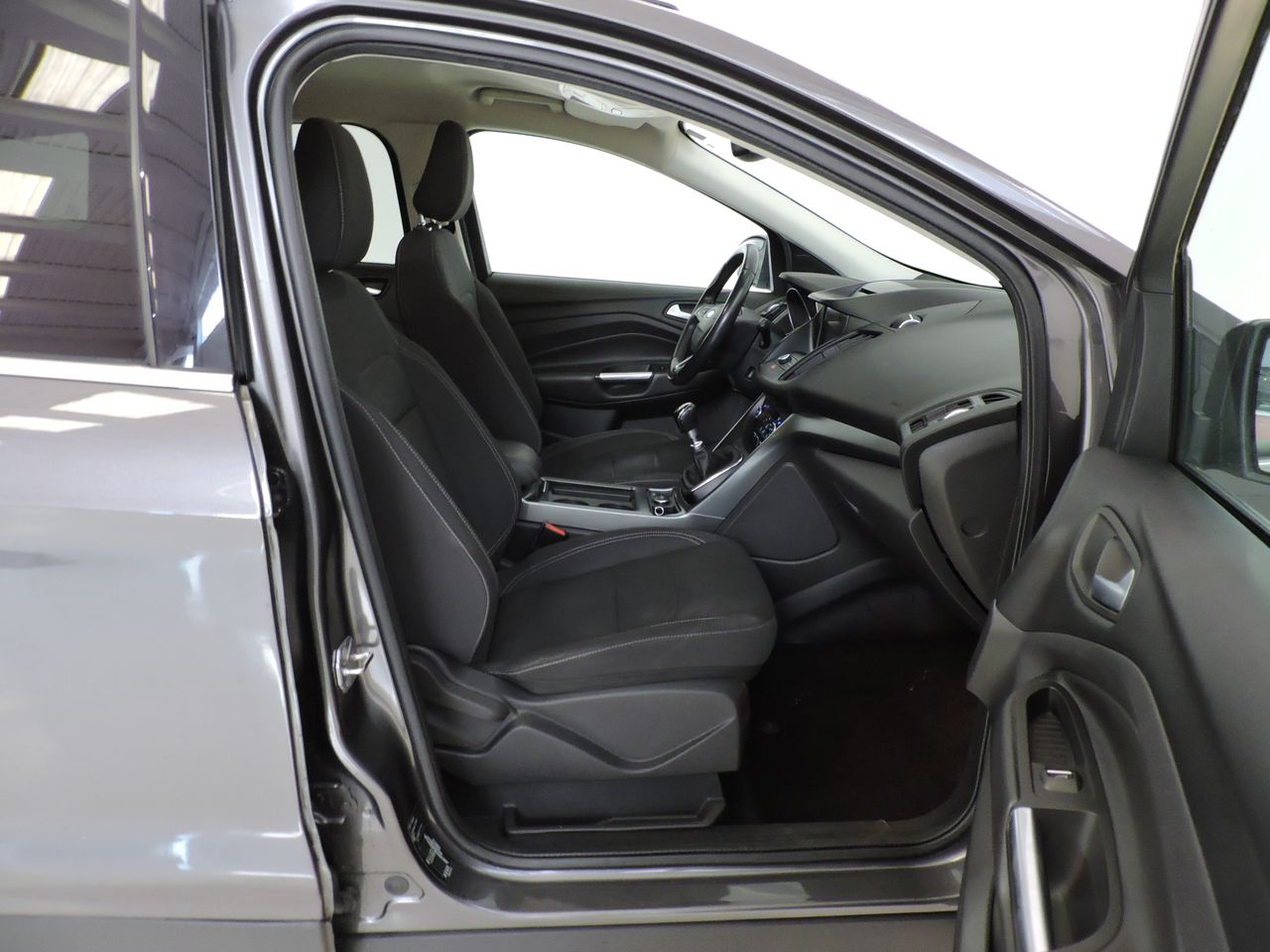 Ford Kuga 1.5 EcoBoost 110kW ASS 4x2 Business - Foto 10