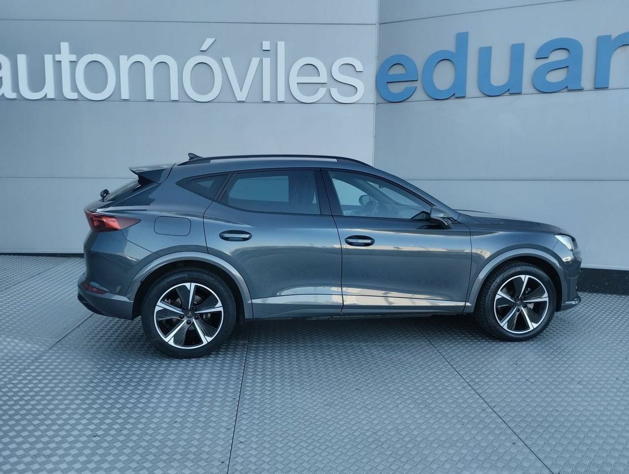 Cupra Formentor 1.4 eHybrid 150kW 204 CV DSG - Foto 5