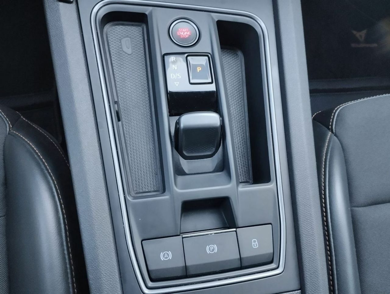 Cupra Formentor 1.4 eHybrid 150kW 204 CV DSG - Foto 15