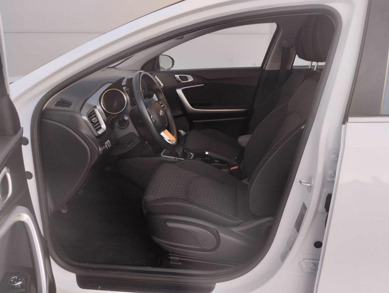 Kia XCeed 1.0 TGDi Drive 88kW 120CV - Foto 12