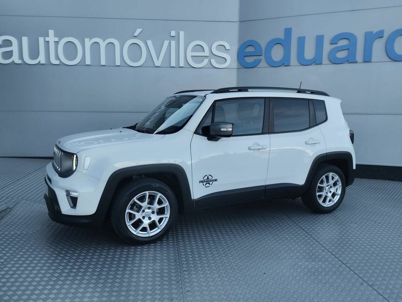 Jeep Renegade Limited 1.0G 120MT6 88kW 120CV 4x2 - Foto 4