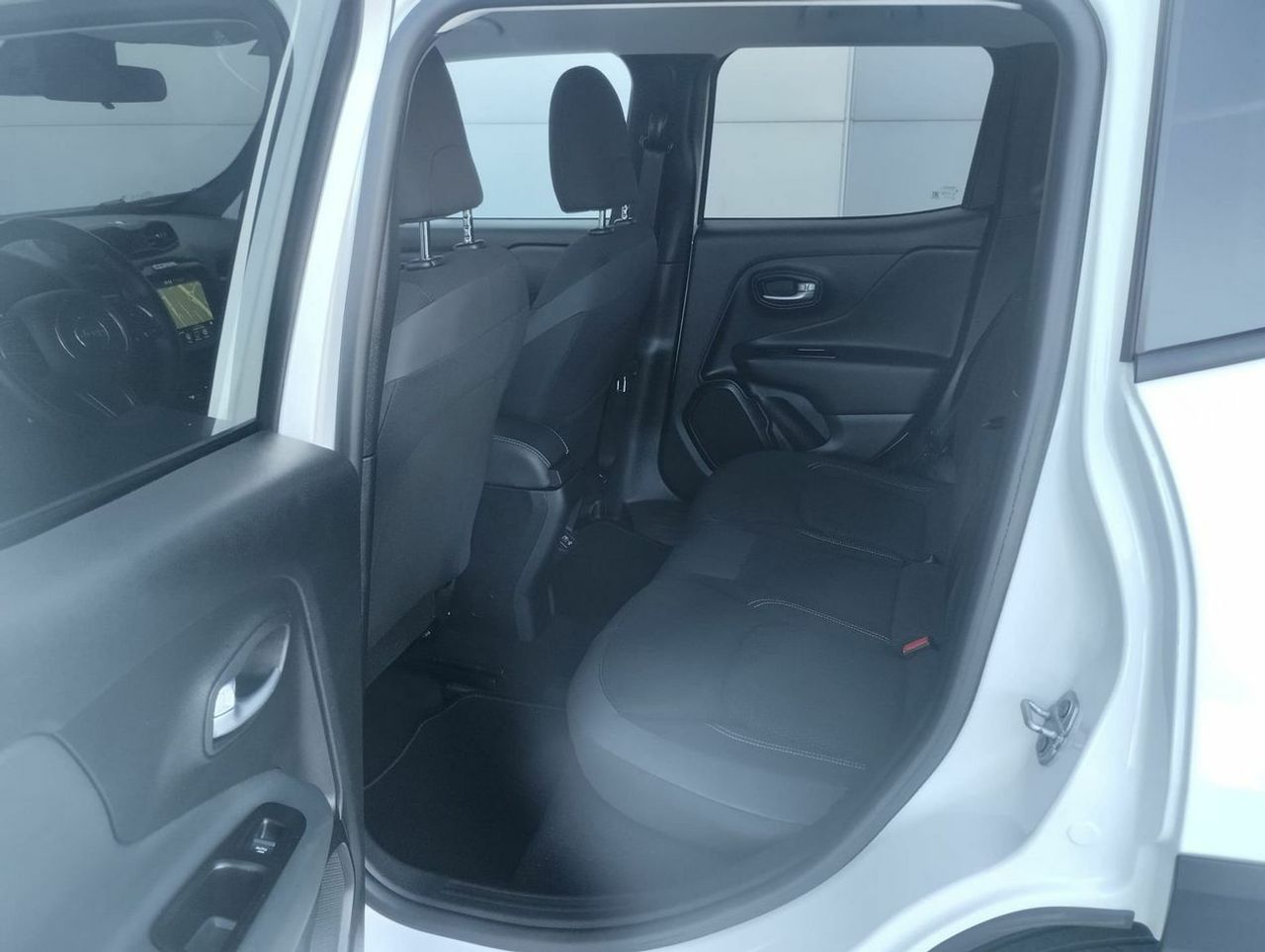 Jeep Renegade Limited 1.0G 120MT6 88kW 120CV 4x2 - Foto 13