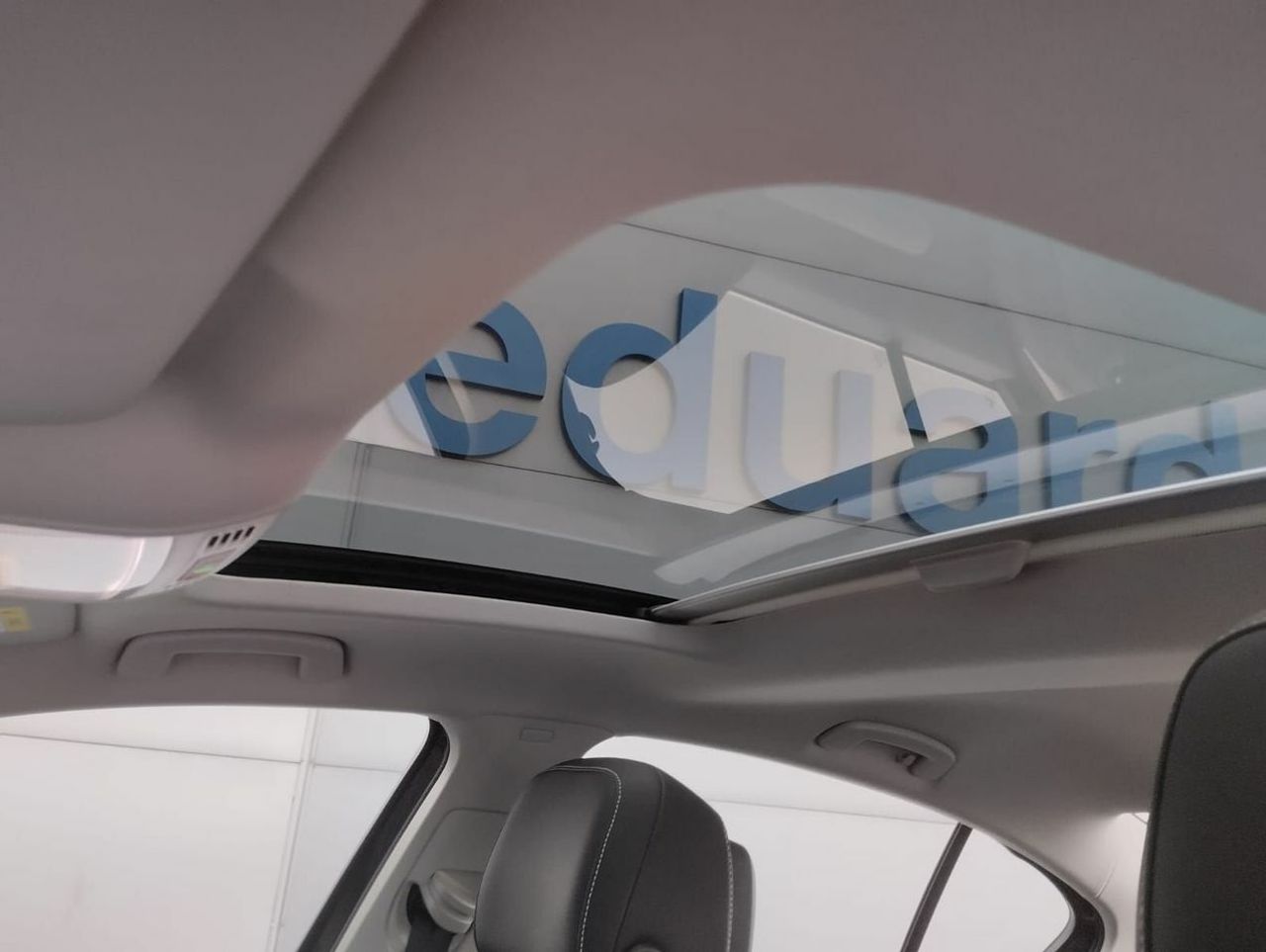 Volkswagen Passat 1.6 TDI 88kW 120CV DSG - Foto 16