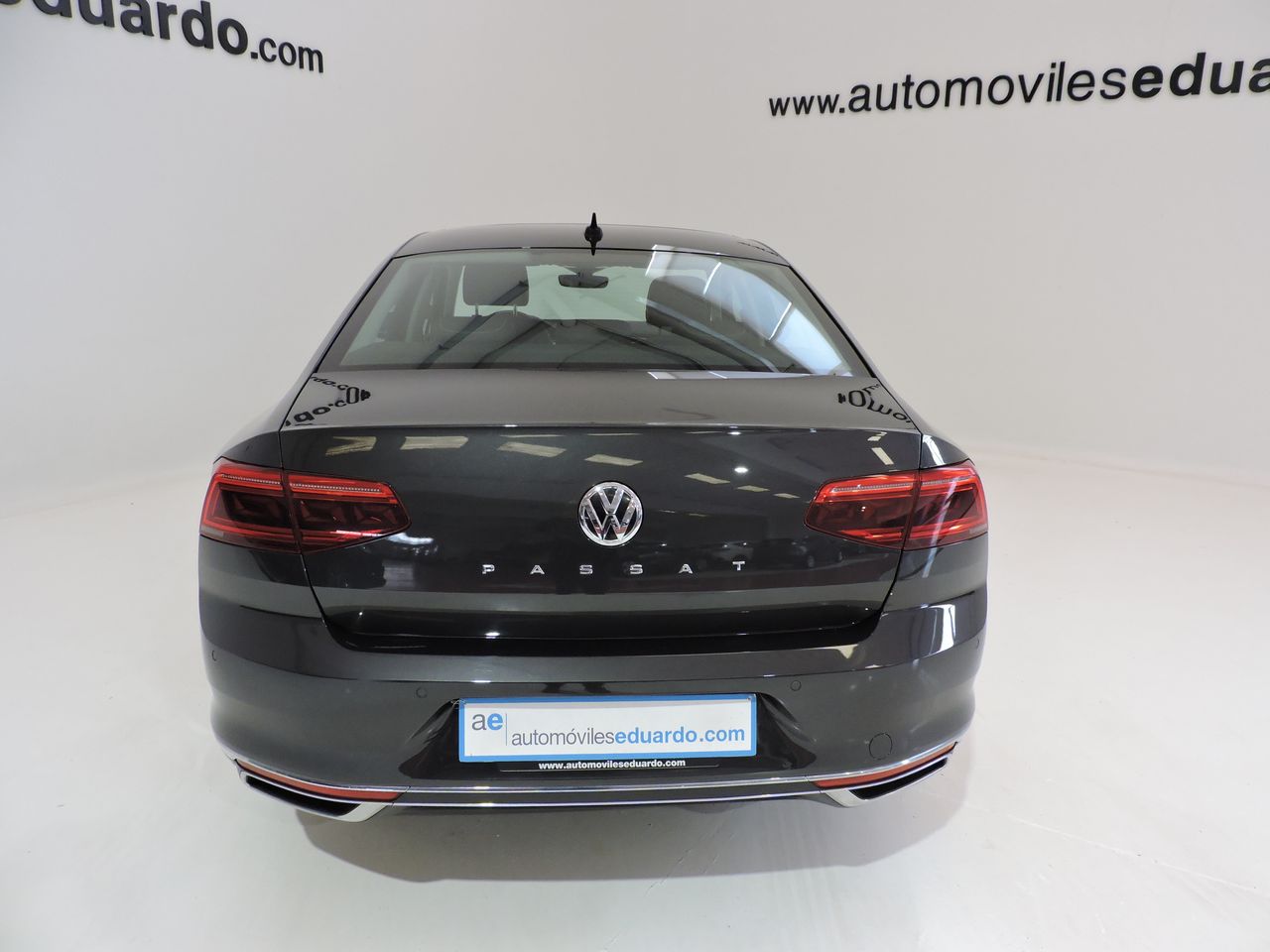 Volkswagen Passat 1.6 TDI 88kW 120CV DSG - Foto 6