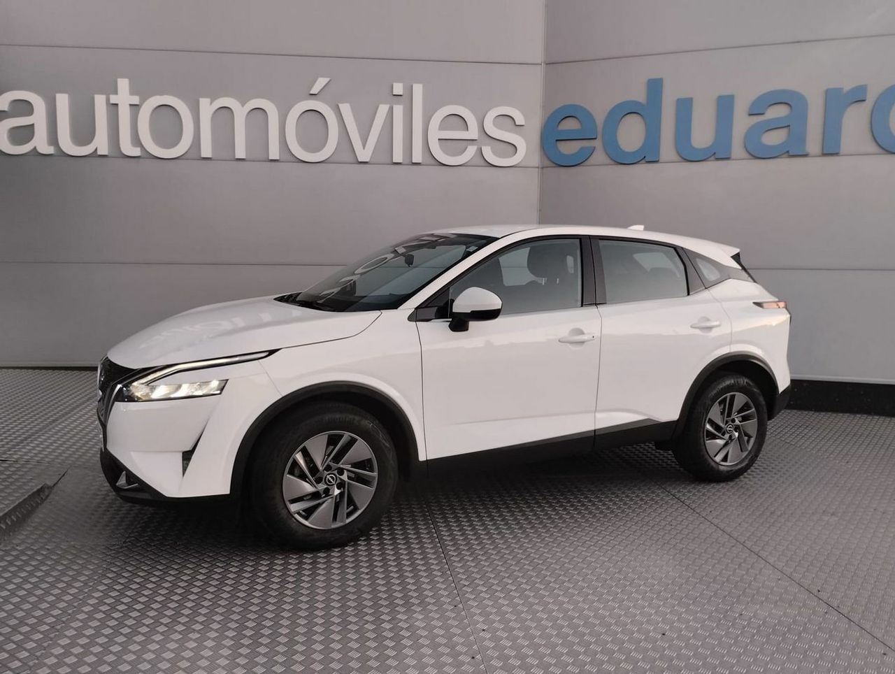 Nissan Qashqai DIGT 103kW 140CV mHEV 4x2 Acenta - Foto 4