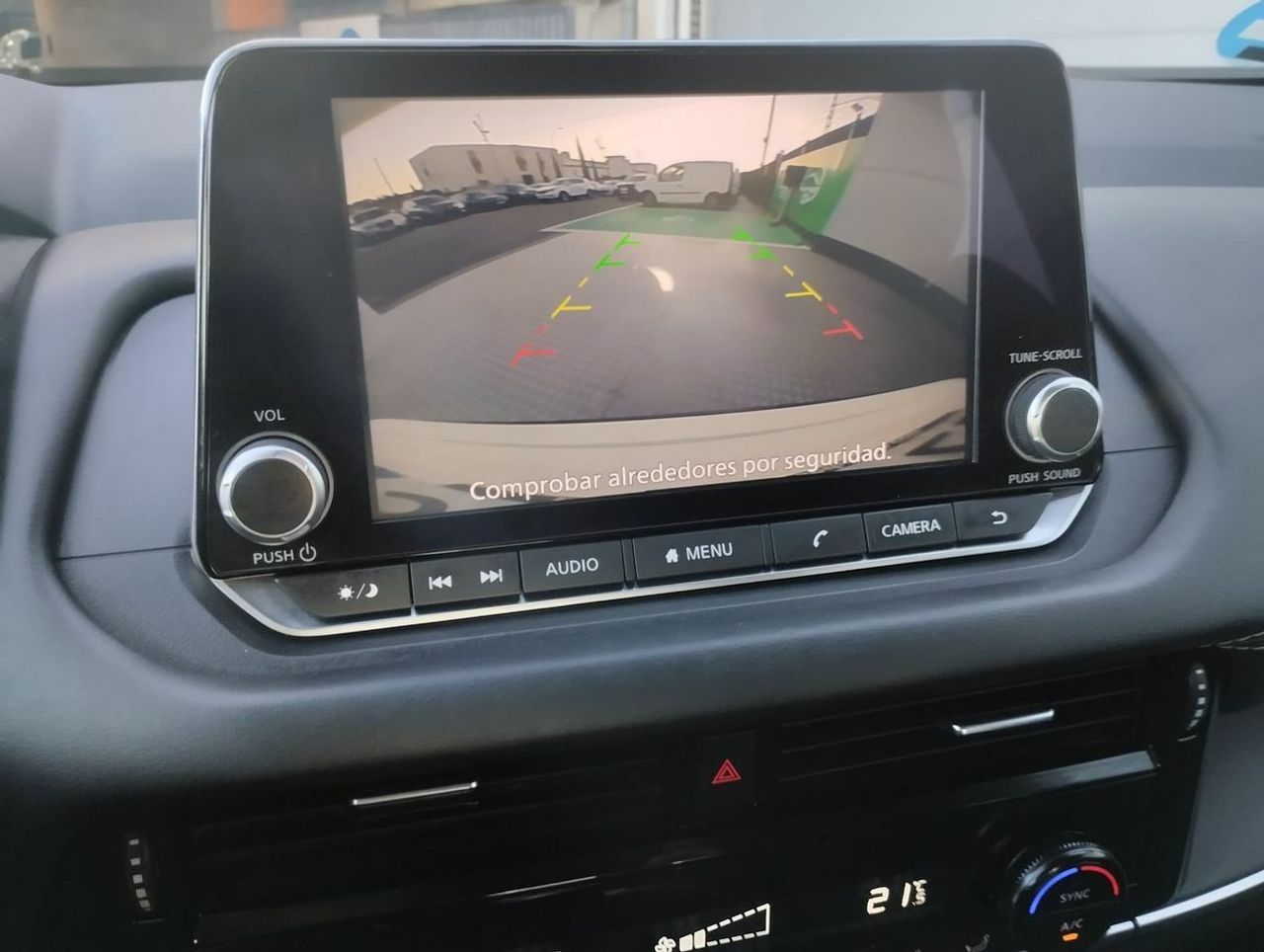 Nissan Qashqai DIGT 103kW 140CV mHEV 4x2 Acenta - Foto 10