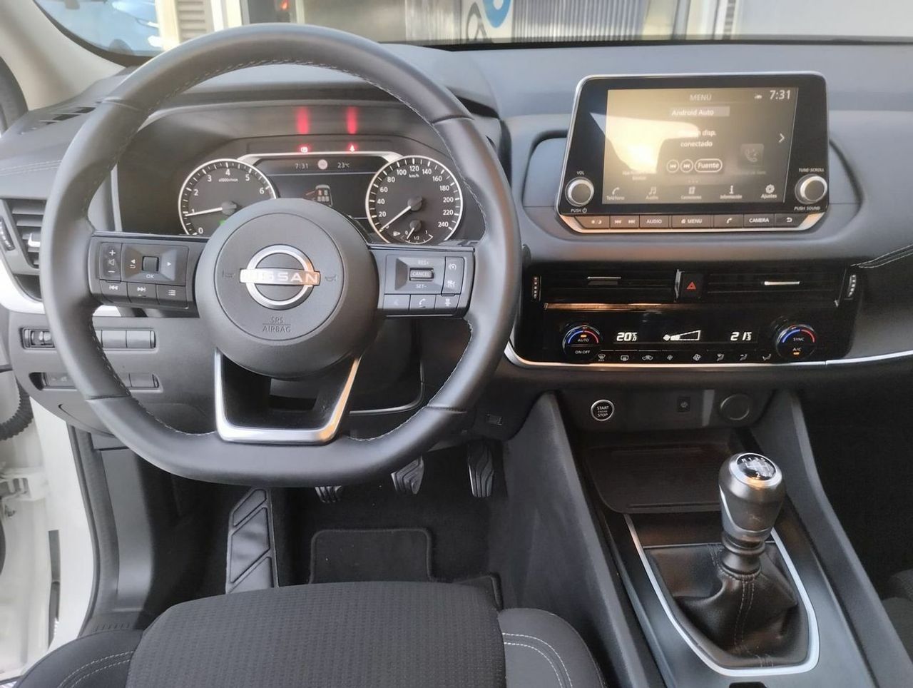 Nissan Qashqai DIGT 103kW 140CV mHEV 4x2 Acenta - Foto 8