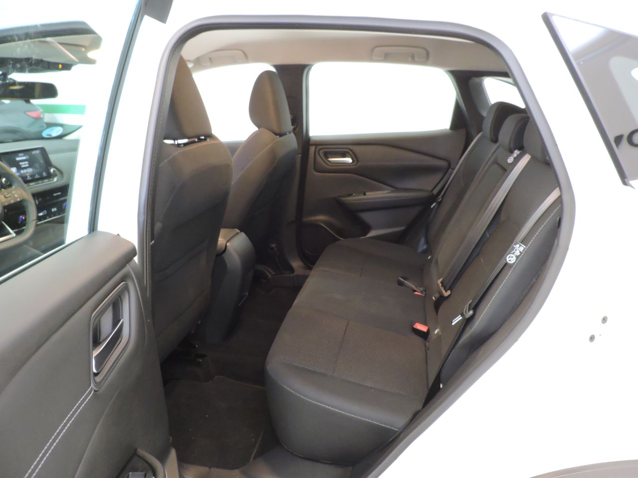 Nissan Qashqai DIGT 103kW 140CV mHEV 4x2 Acenta - Foto 11