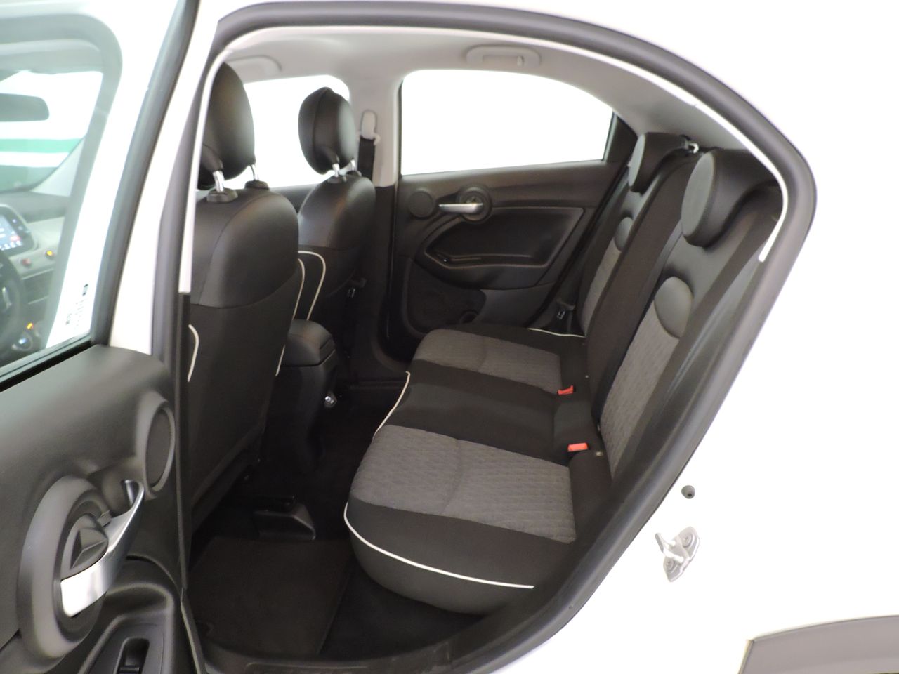 Fiat 500X City Cross 10 GSE T3 88KW 120 CV SS - Foto 11